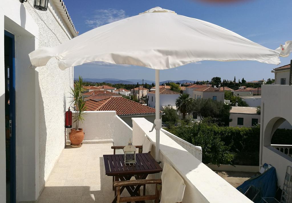 Villa Metaxa Spetses Town Luaran gambar