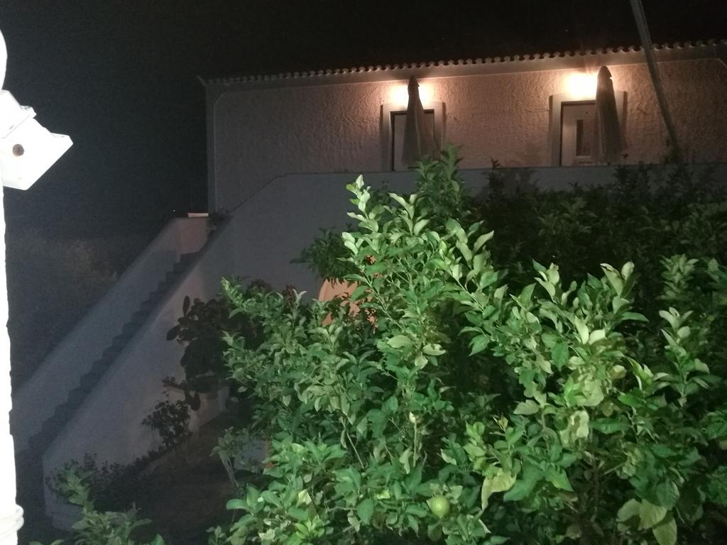 Villa Metaxa Spetses Town Luaran gambar
